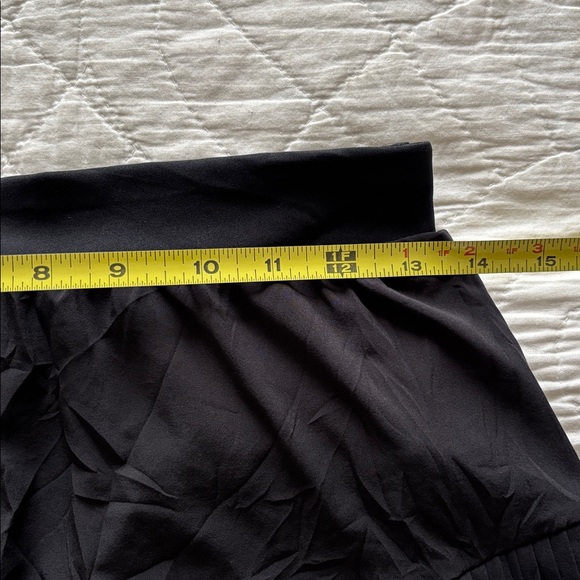 SPANX Yes Pleats Skort - Picture 4 of 11